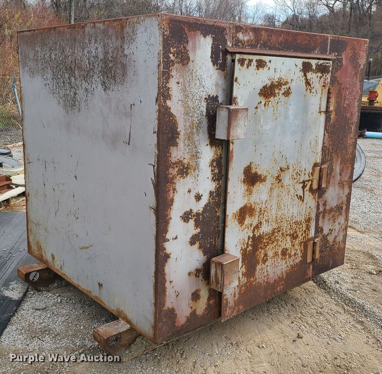 image for item DJ1681 Blast storage box