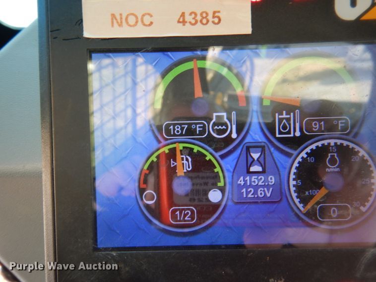 image for item DJ3774 2016 Caterpillar 389D  tracked skid steer loader