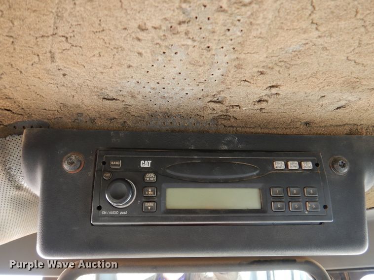 image for item DJ3775 2007 Caterpillar D5G XL  dozer