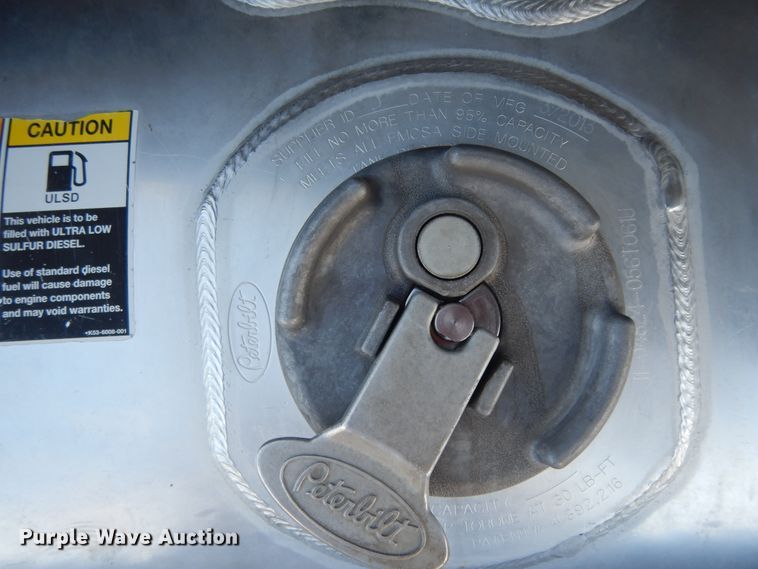 image for item DJ7484 2014 Peterbilt 365  crane truck