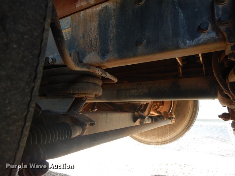 image for item DJ7484 2014 Peterbilt 365  crane truck