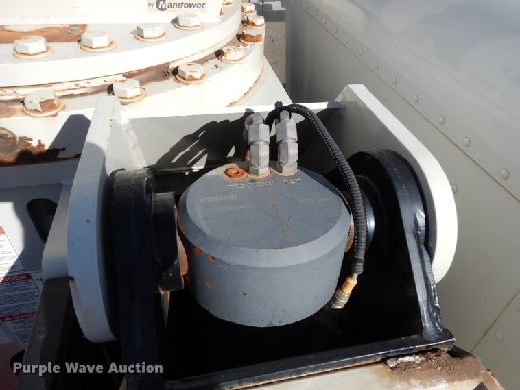 image for item DJ7484 2014 Peterbilt 365  crane truck