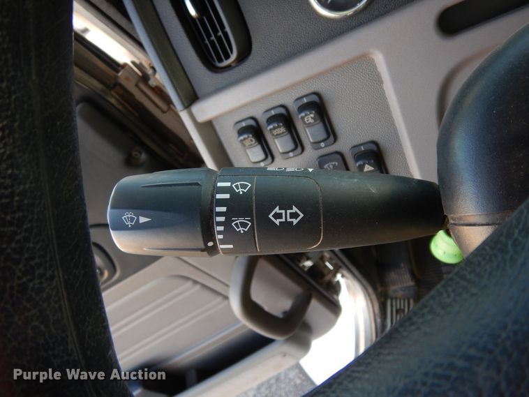 image for item DJ7484 2014 Peterbilt 365  crane truck