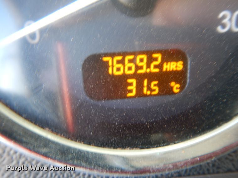 image for item DJ7484 2014 Peterbilt 365  crane truck