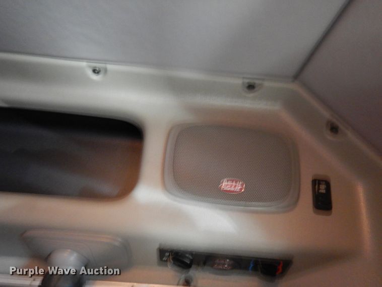 image for item DJ7484 2014 Peterbilt 365  crane truck