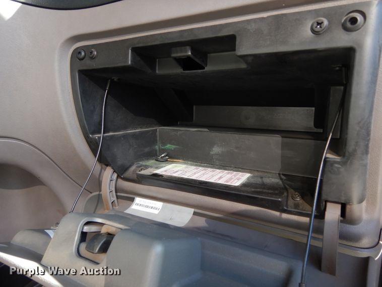 image for item DJ7484 2014 Peterbilt 365  crane truck