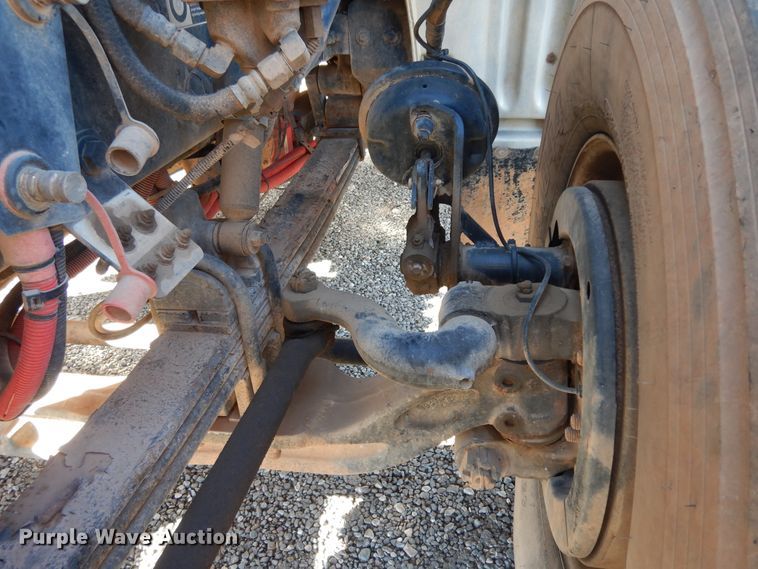 image for item DJ7484 2014 Peterbilt 365  crane truck