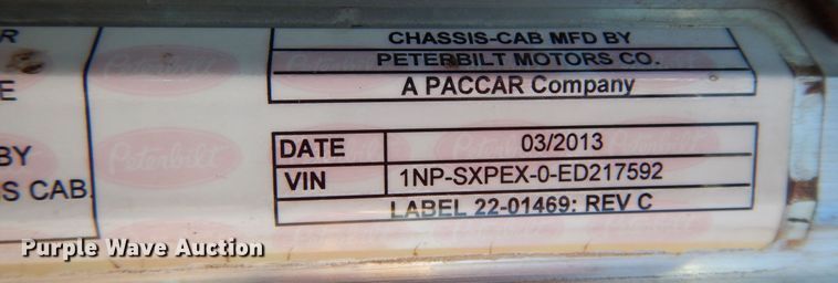 image for item DJ7484 2014 Peterbilt 365  crane truck