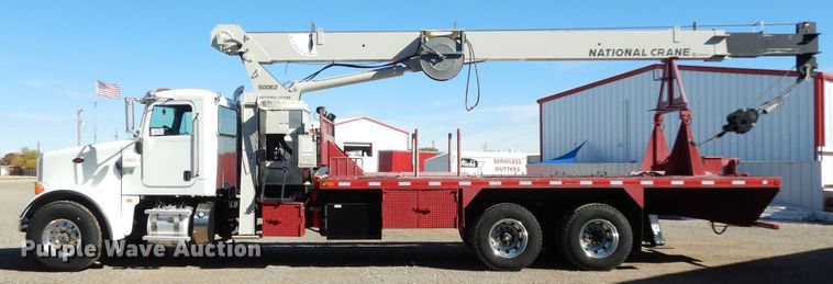image for item DJ7485 2014 Peterbilt 365  crane truck