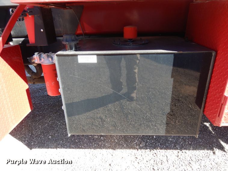 image for item DJ7485 2014 Peterbilt 365  crane truck