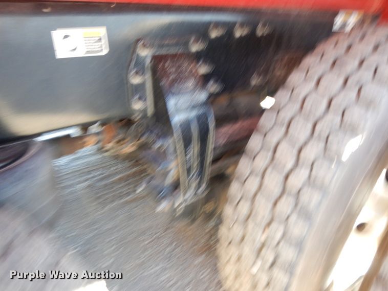 image for item DJ7485 2014 Peterbilt 365  crane truck