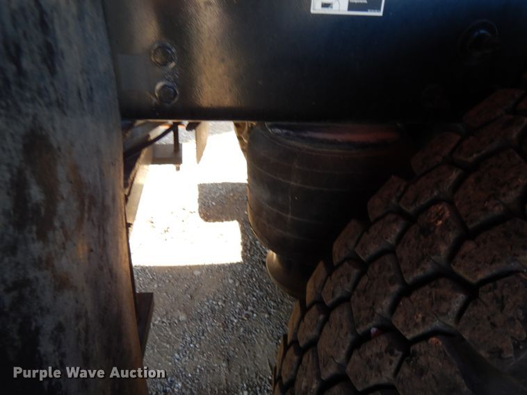 image for item DJ7485 2014 Peterbilt 365  crane truck