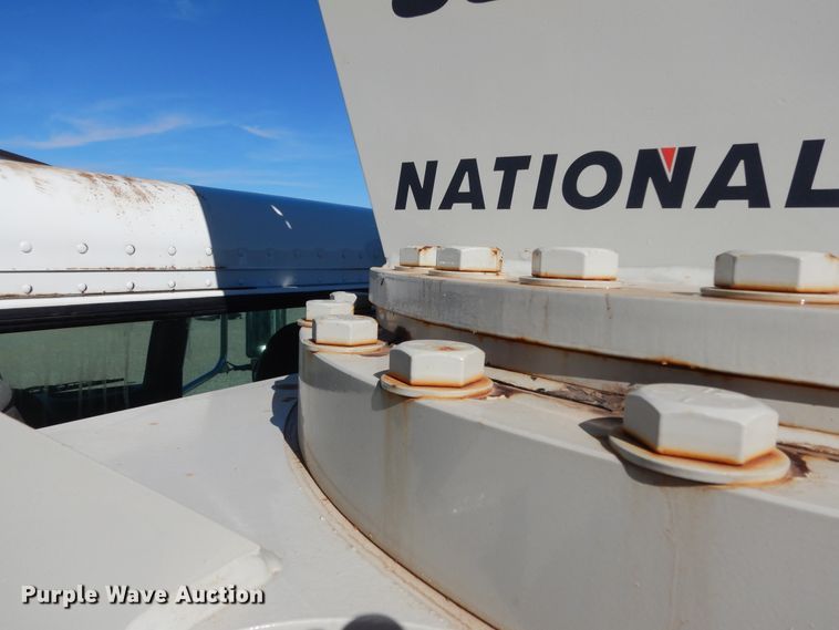 image for item DJ7485 2014 Peterbilt 365  crane truck