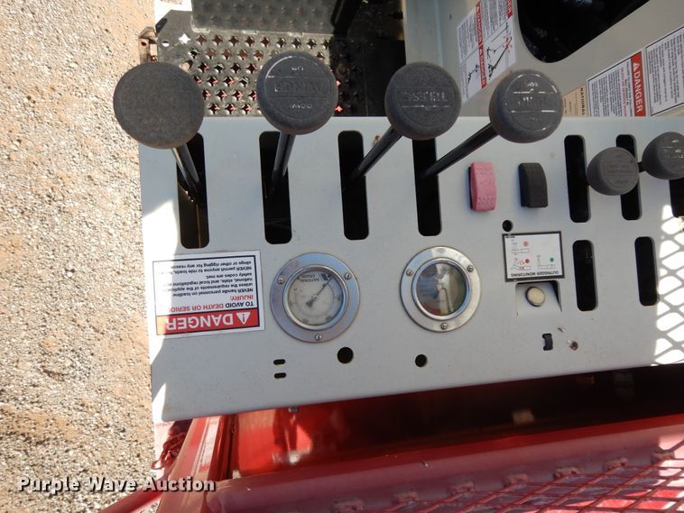 image for item DJ7485 2014 Peterbilt 365  crane truck