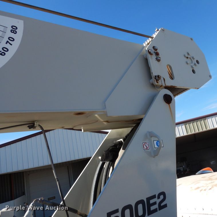 image for item DJ7485 2014 Peterbilt 365  crane truck