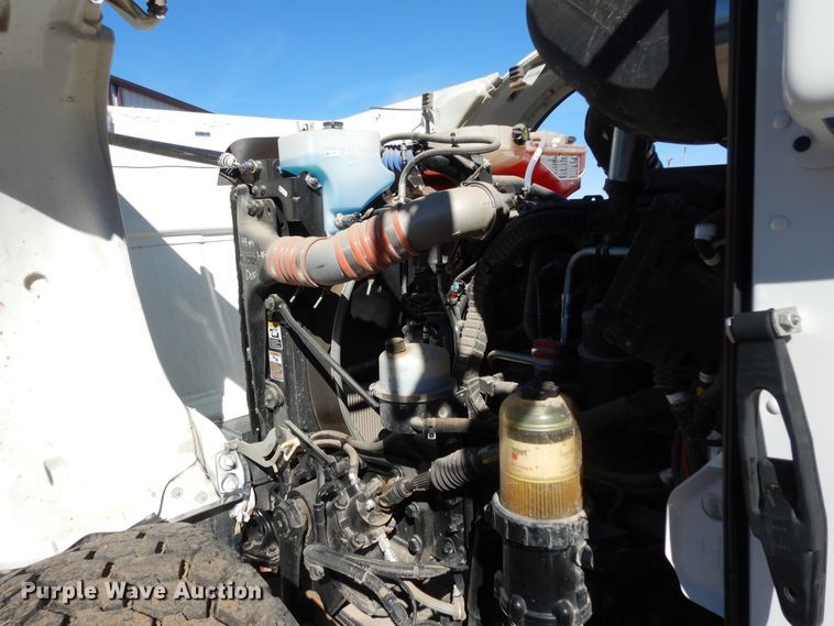 image for item DJ7485 2014 Peterbilt 365  crane truck