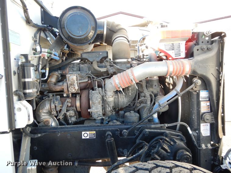 image for item DJ7485 2014 Peterbilt 365  crane truck