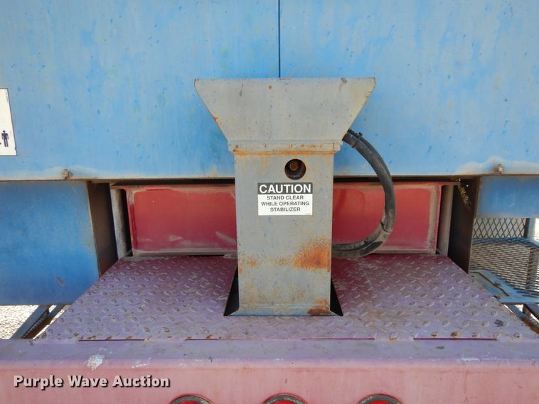 image for item DJ7486 2015 Peterbilt 365  crane truck