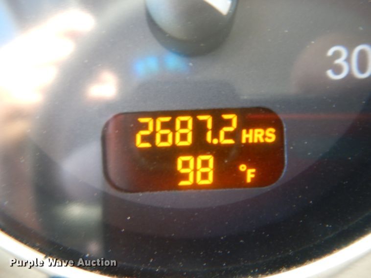 image for item DJ7486 2015 Peterbilt 365  crane truck