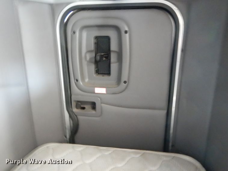 image for item DJ7486 2015 Peterbilt 365  crane truck