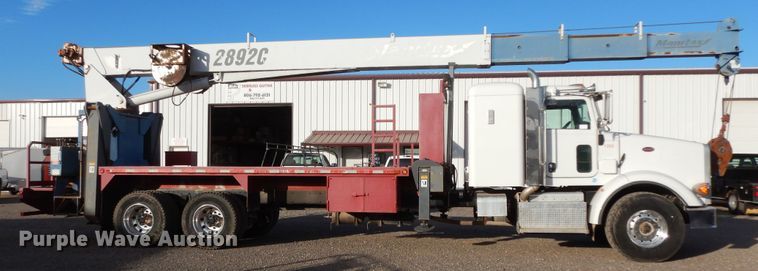 image for item DJ7488 2016 Peterbilt 365  crane truck