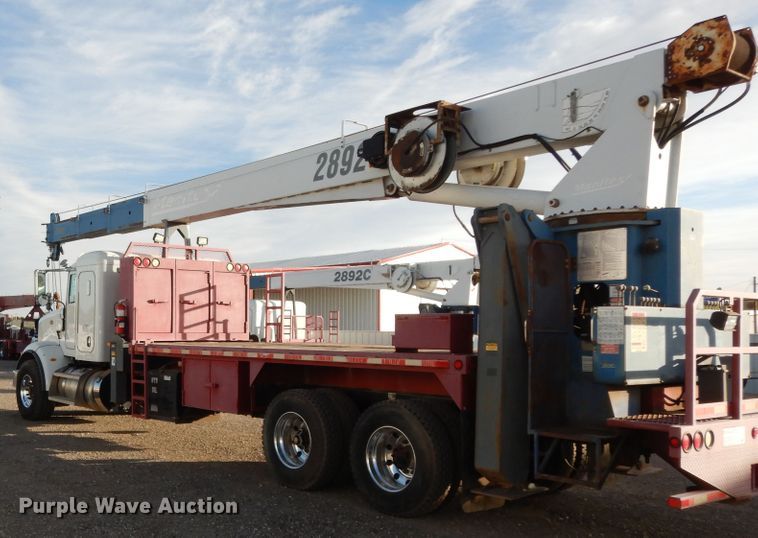 image for item DJ7488 2016 Peterbilt 365  crane truck