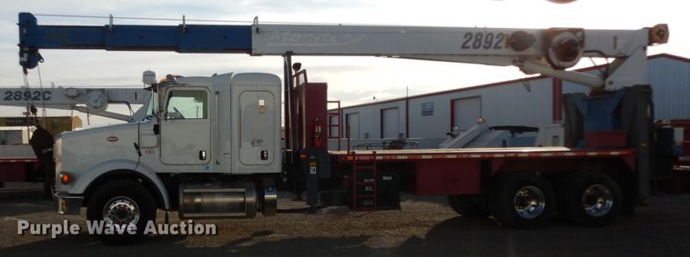 image for item DJ7488 2016 Peterbilt 365  crane truck