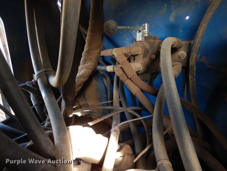 image for item DJ7488 2016 Peterbilt 365  crane truck