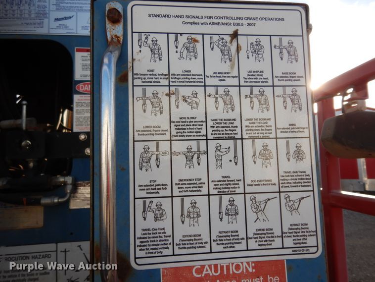 image for item DJ7488 2016 Peterbilt 365  crane truck