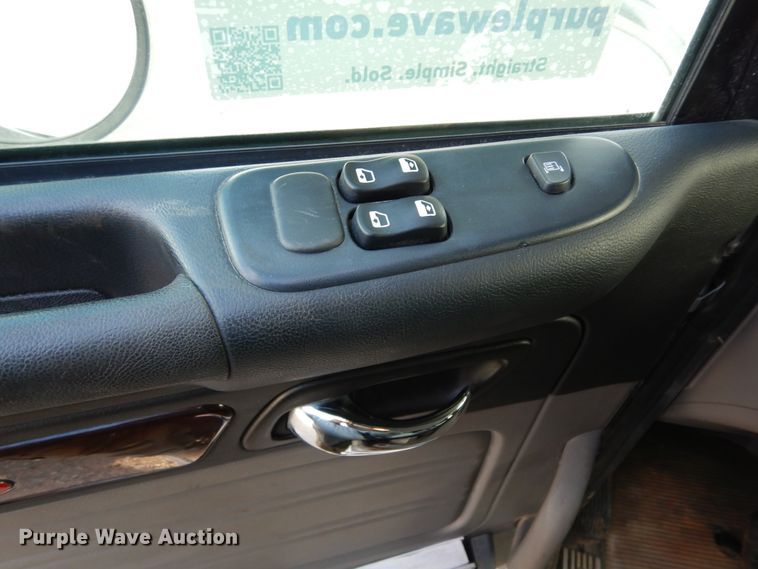 image for item DJ7488 2016 Peterbilt 365  crane truck