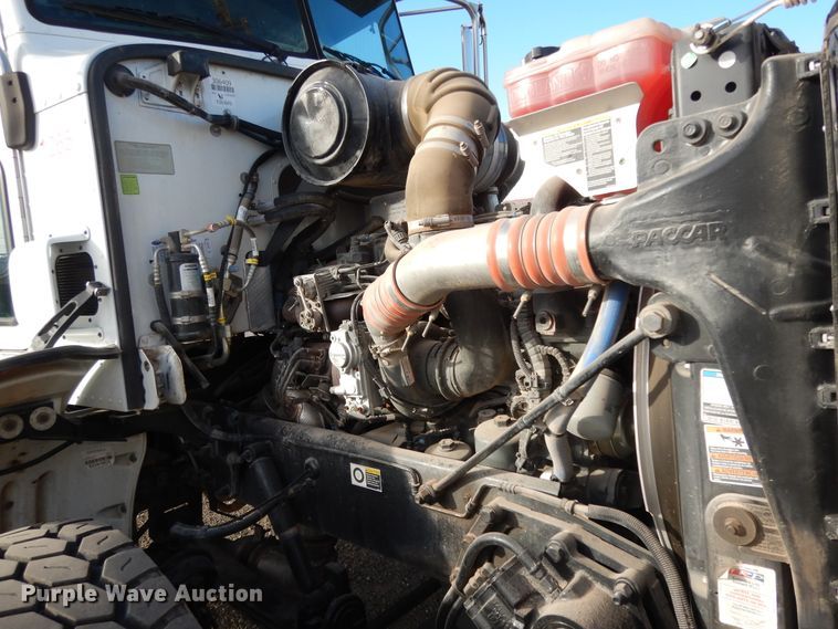 image for item DJ7488 2016 Peterbilt 365  crane truck