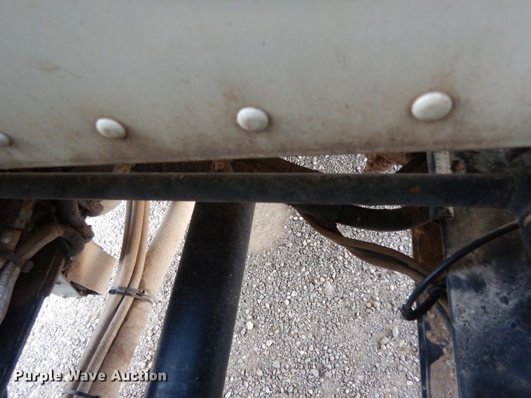 image for item DJ7489 2014 Peterbilt 365  crane truck