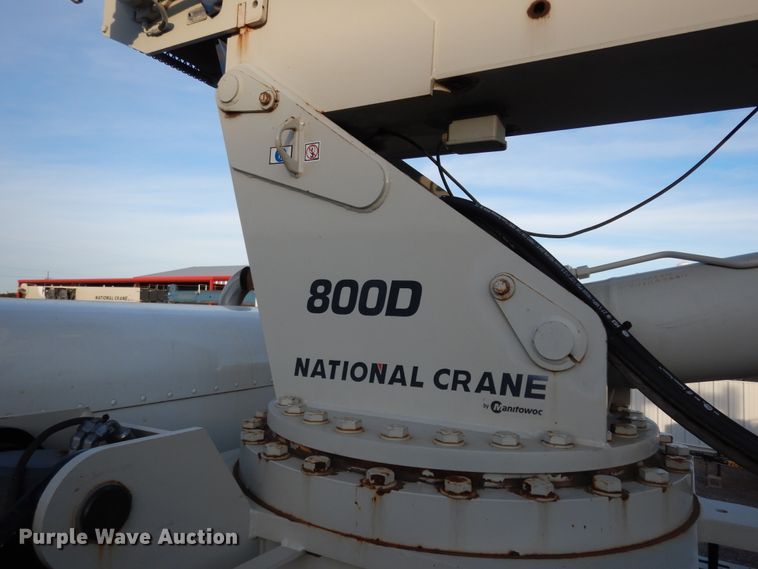 image for item DJ7489 2014 Peterbilt 365  crane truck