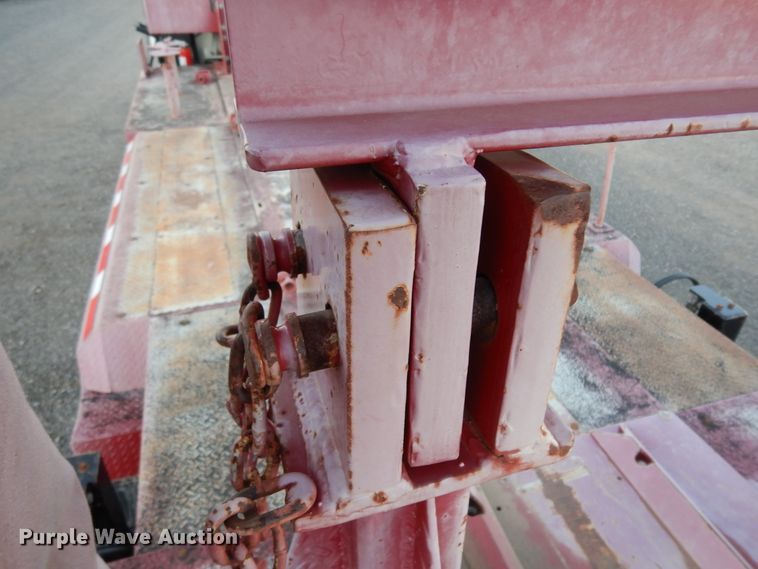 image for item DJ7489 2014 Peterbilt 365  crane truck