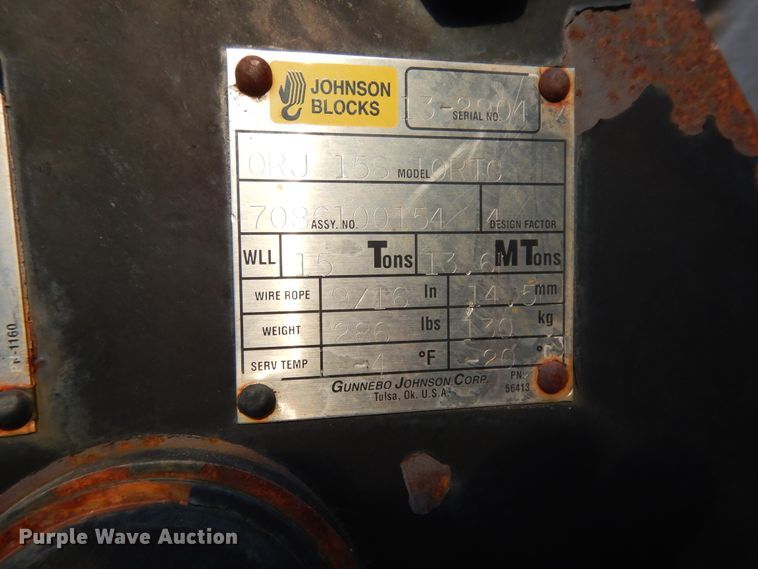 image for item DJ7489 2014 Peterbilt 365  crane truck