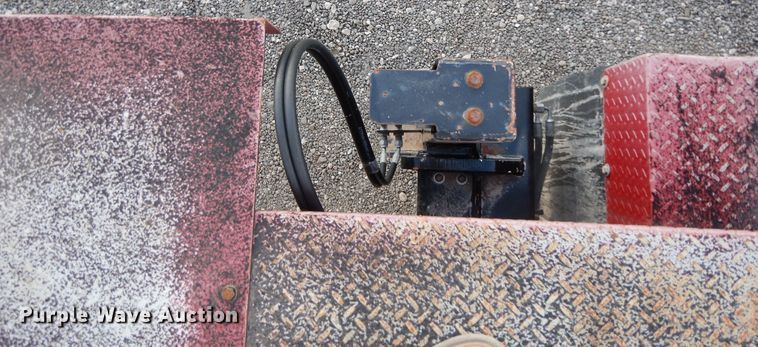 image for item DJ7489 2014 Peterbilt 365  crane truck