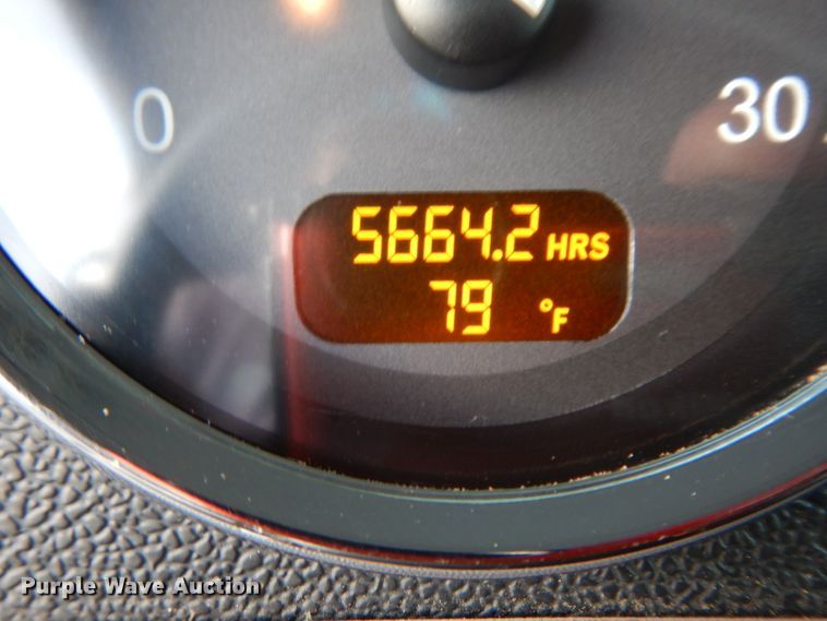 image for item DJ7489 2014 Peterbilt 365  crane truck