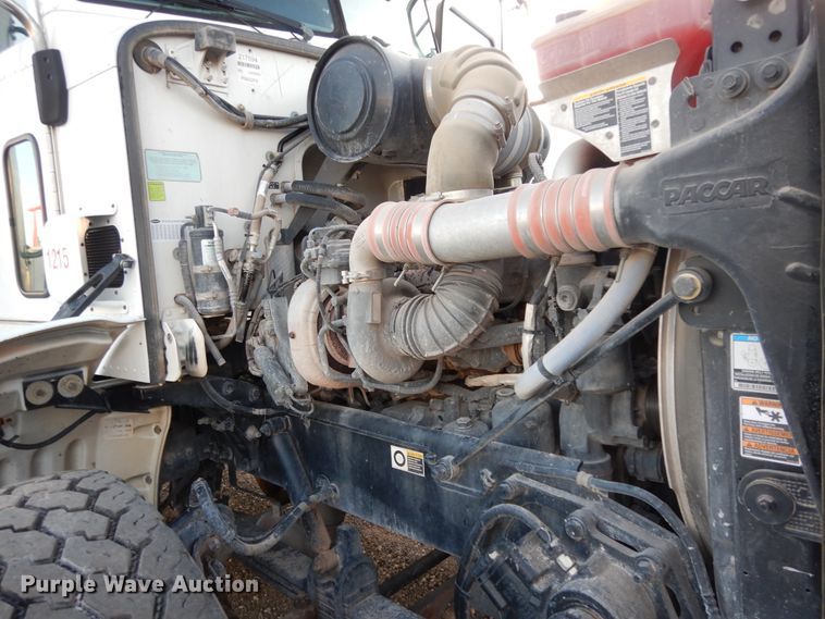 image for item DJ7489 2014 Peterbilt 365  crane truck