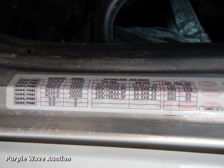 image for item DJ7489 2014 Peterbilt 365  crane truck