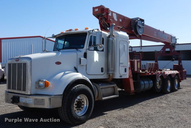 image for item DJ7490 2007 Peterbilt 378  crane truck