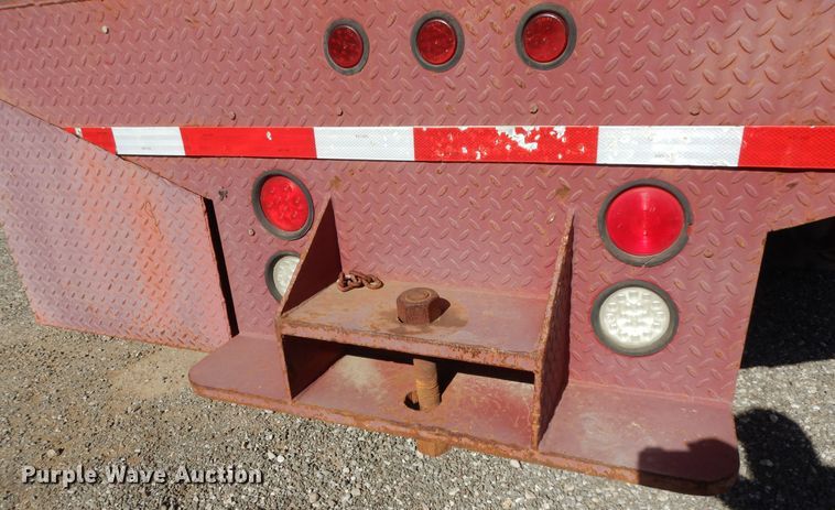 image for item DJ7490 2007 Peterbilt 378  crane truck