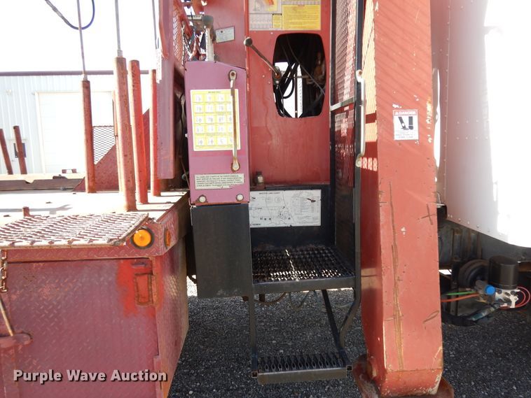 image for item DJ7490 2007 Peterbilt 378  crane truck