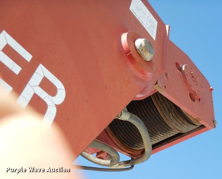 image for item DJ7490 2007 Peterbilt 378  crane truck