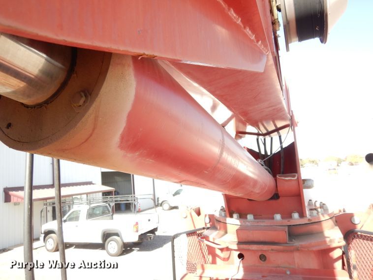 image for item DJ7490 2007 Peterbilt 378  crane truck