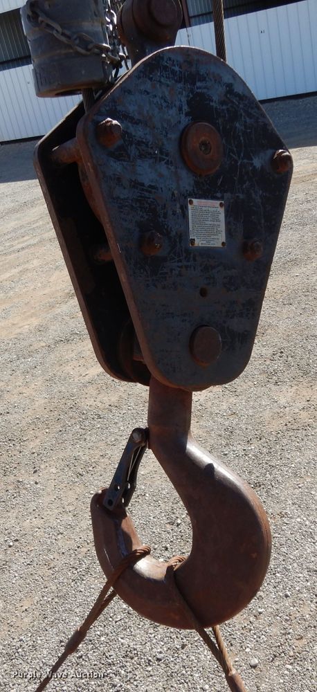 image for item DJ7490 2007 Peterbilt 378  crane truck