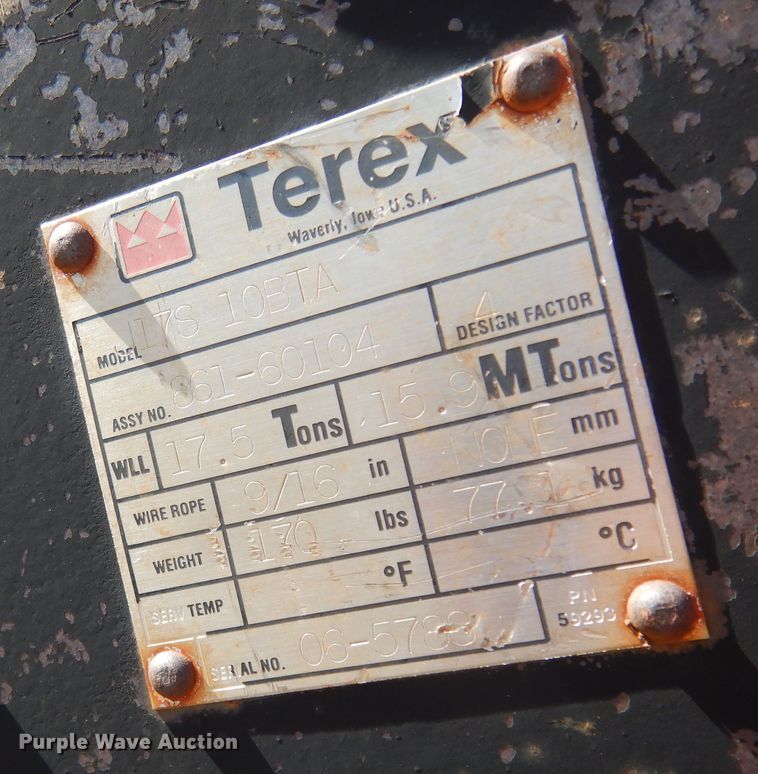 image for item DJ7490 2007 Peterbilt 378  crane truck