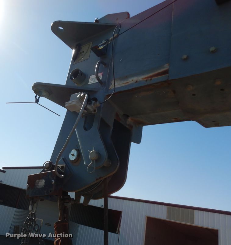 image for item DJ7490 2007 Peterbilt 378  crane truck