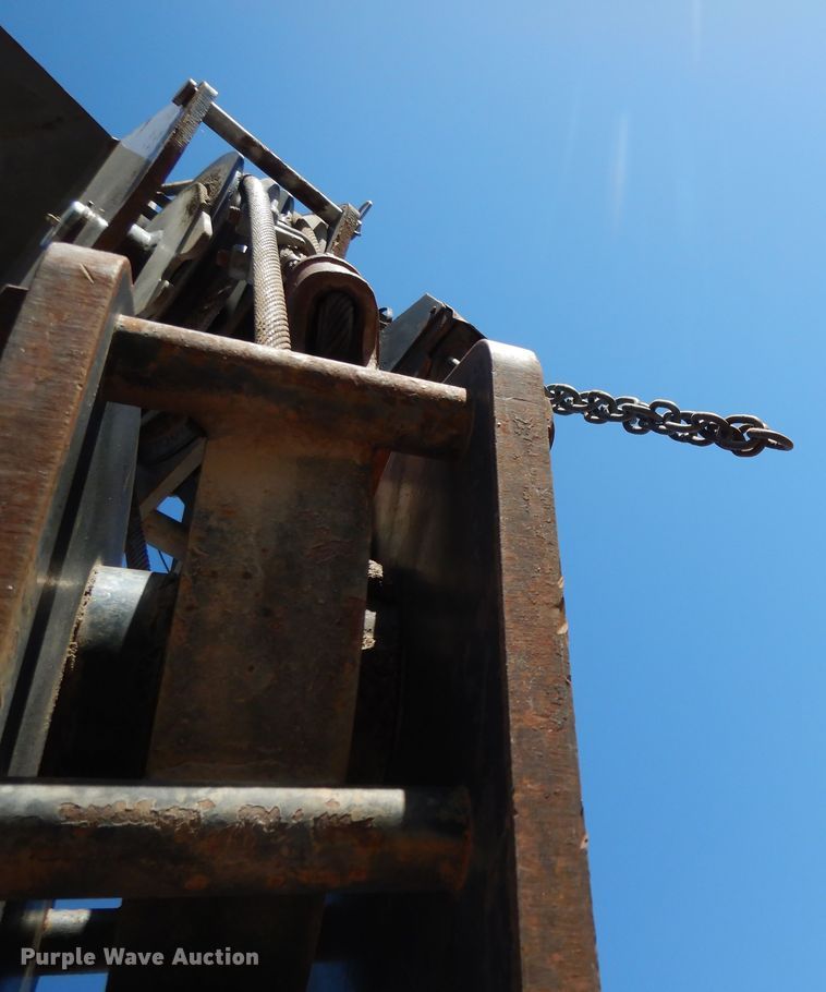 image for item DJ7490 2007 Peterbilt 378  crane truck