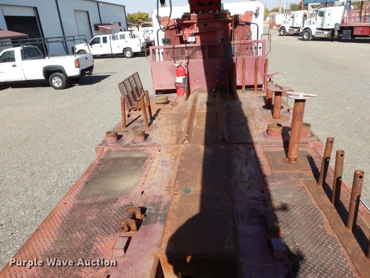 image for item DJ7490 2007 Peterbilt 378  crane truck