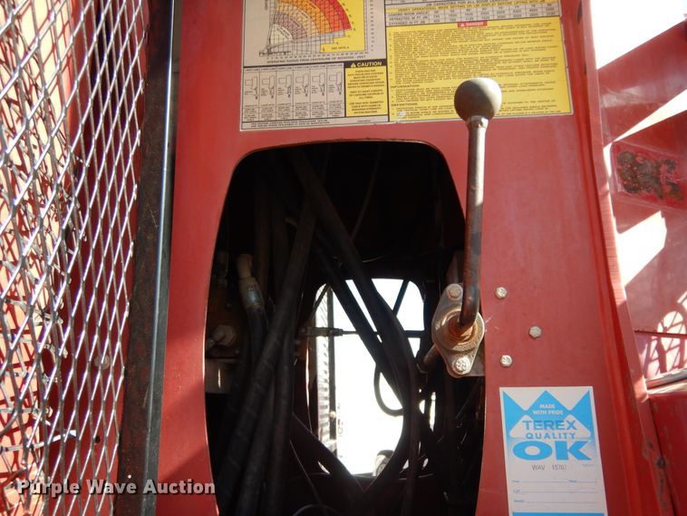 image for item DJ7490 2007 Peterbilt 378  crane truck